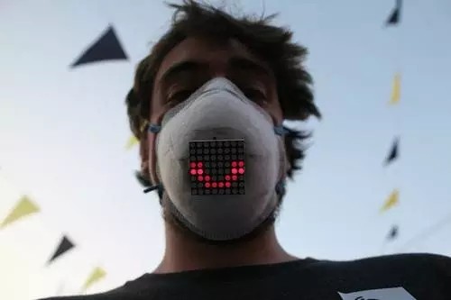 LED显示屏的奇葩应用：最后一个你敢尝试吗？